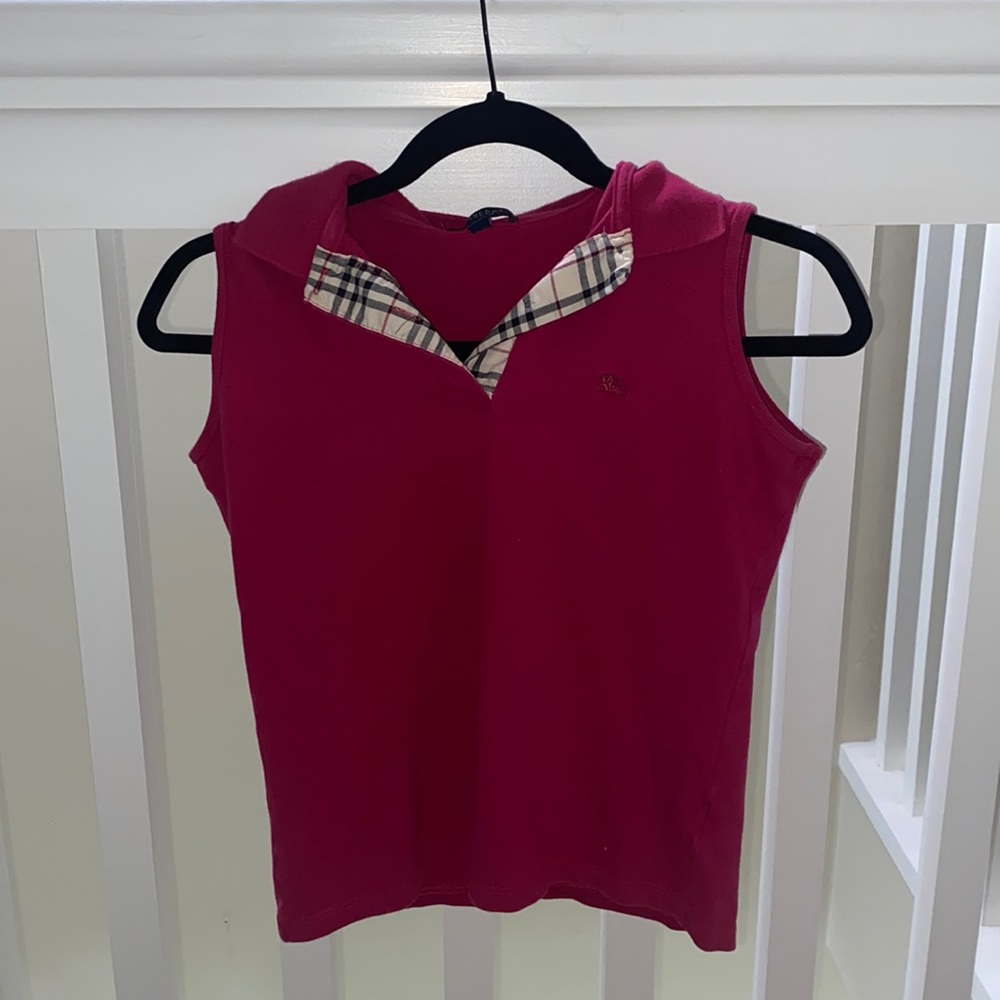beautiful burberry collared pink top